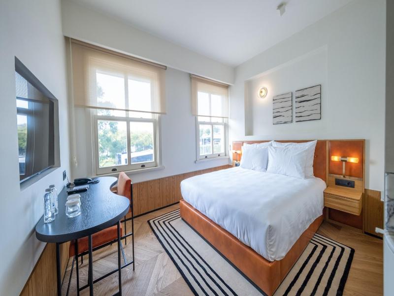 The Gift Hotel image