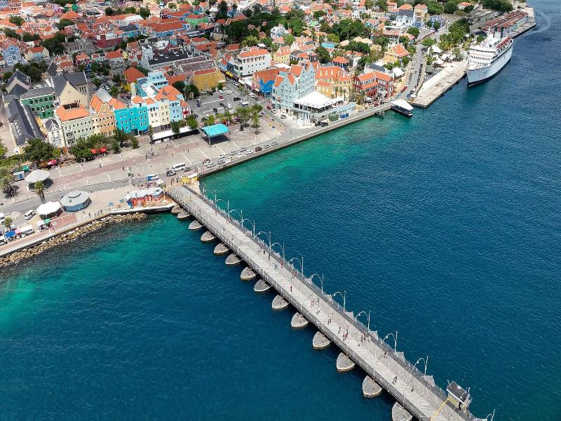 Harbor Hotel Casino Curacao image
