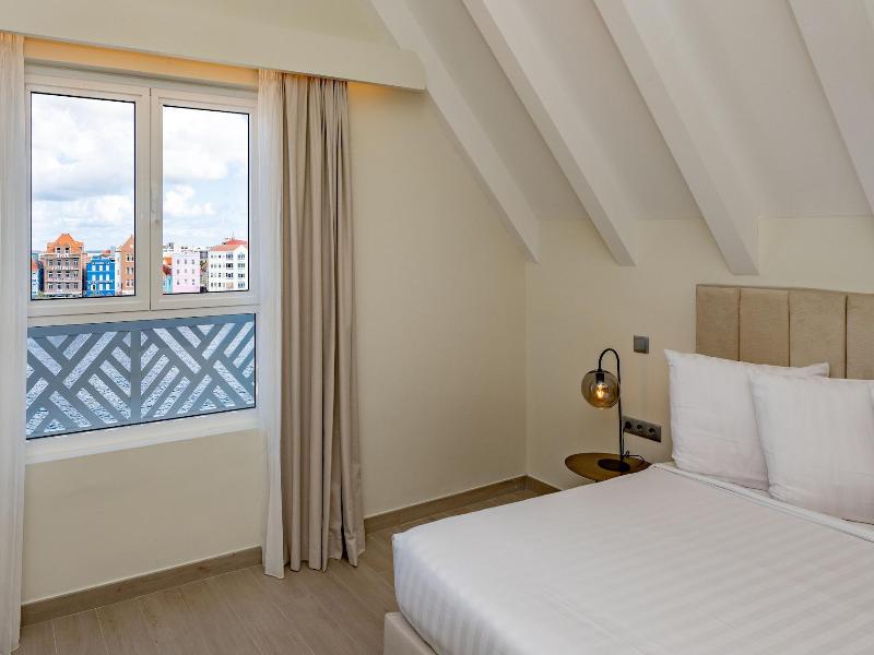Harbor Hotel Casino Curacao image