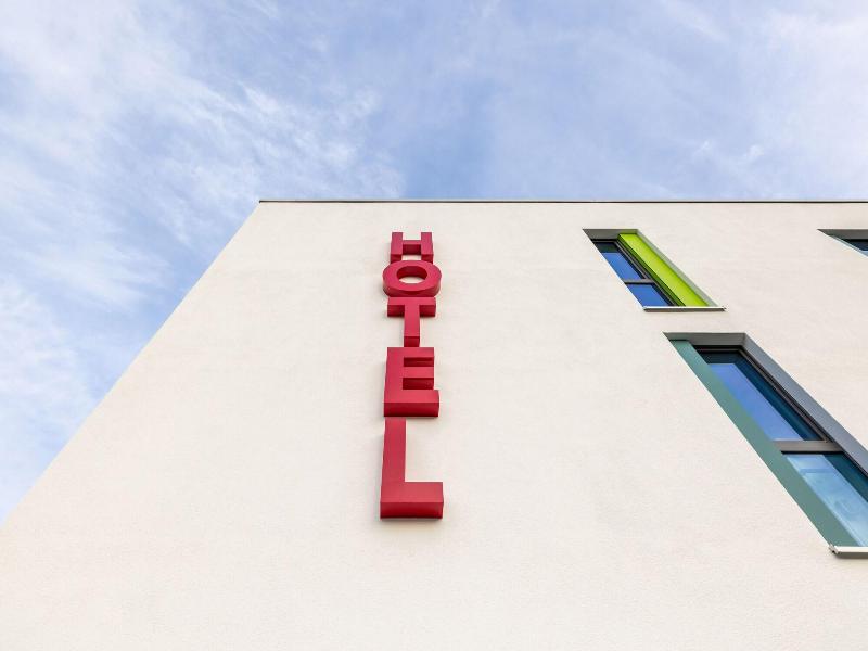 Serways Hotel Hosel — exterior view