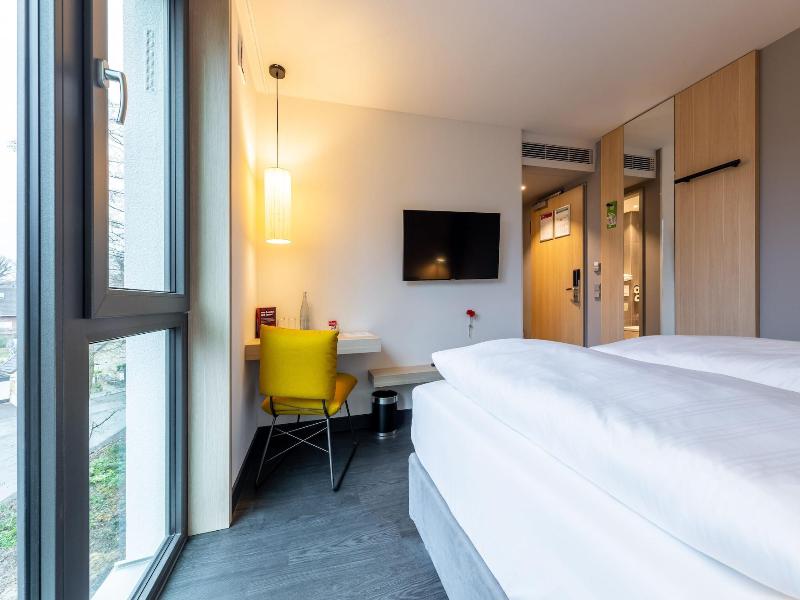 Serways Hotel Hosel image