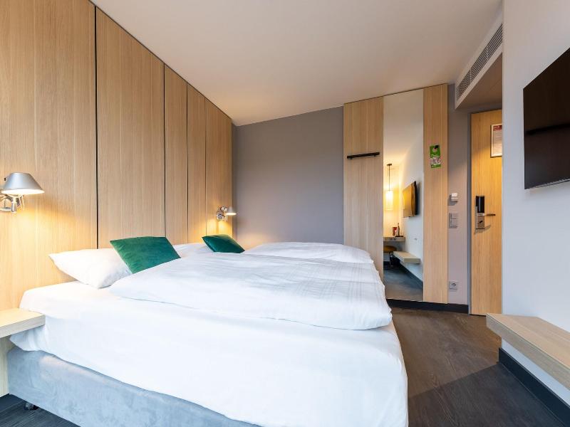 Serways Hotel Hosel image