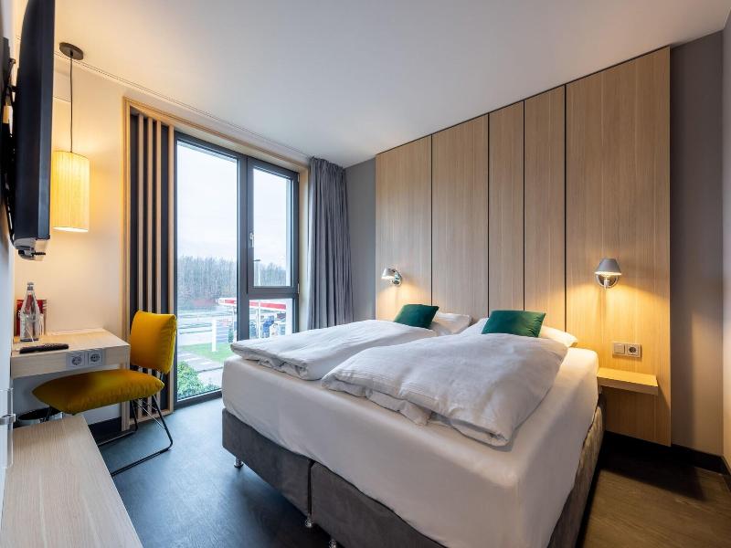 Serways Hotel Hosel image