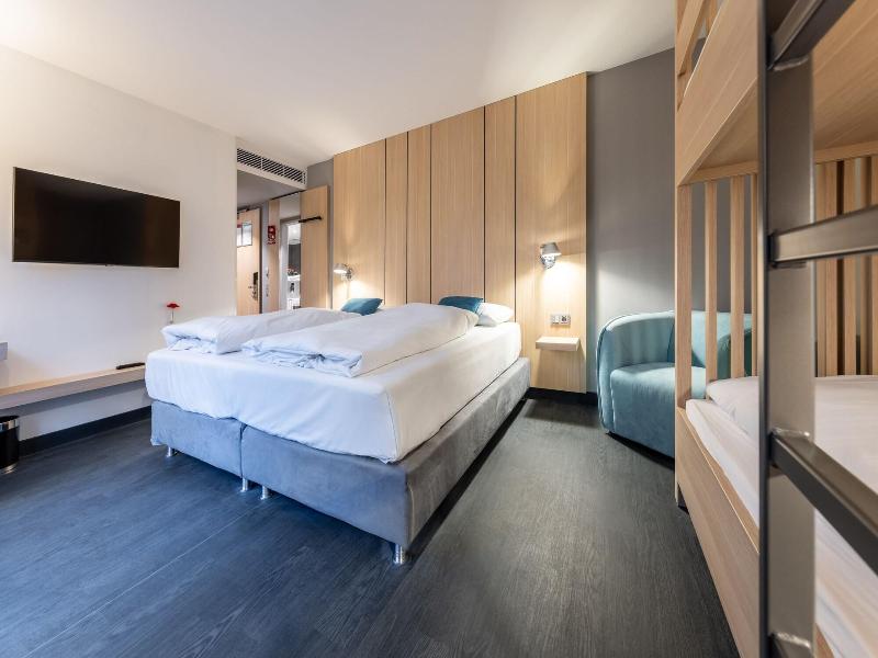 Serways Hotel Hosel image