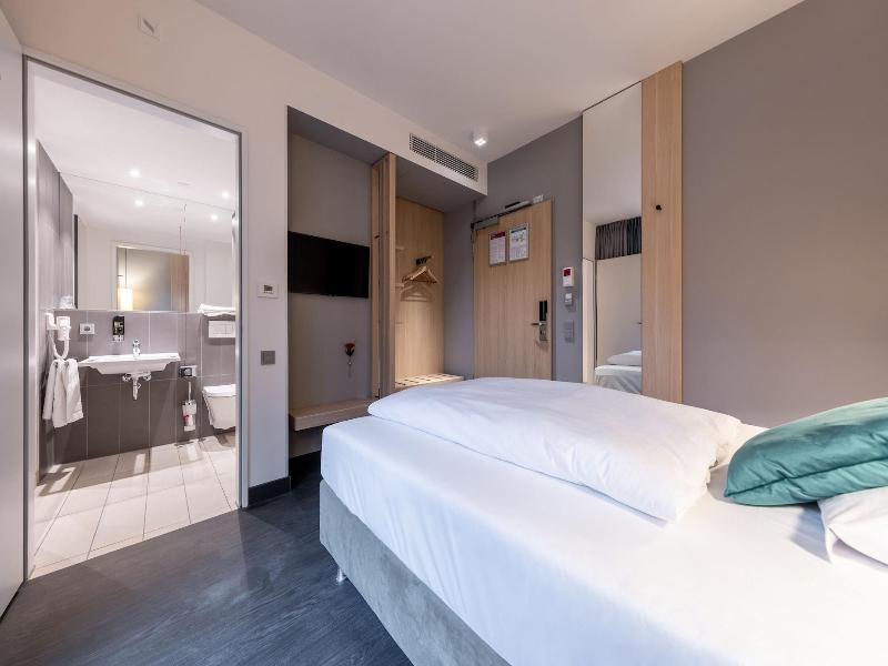 Serways Hotel Hosel image