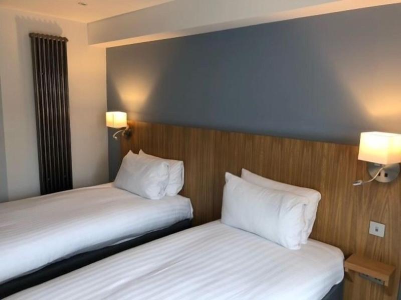 Loch Lomond Hotel image