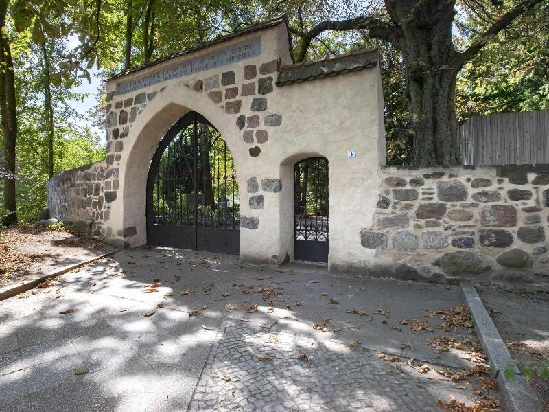 Limehome Berlin Luise Henriette Str image