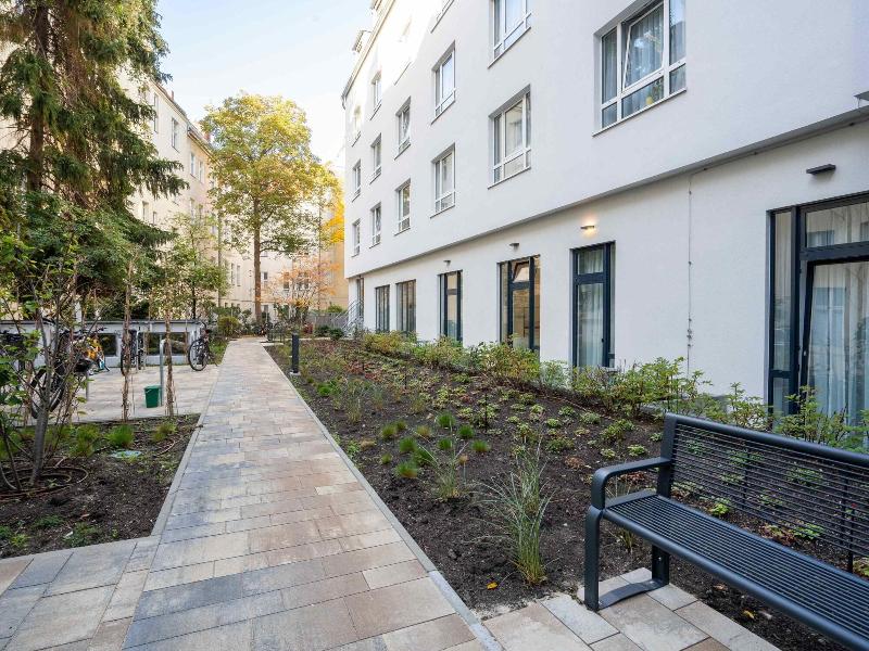 Limehome Berlin Luise Henriette Str image