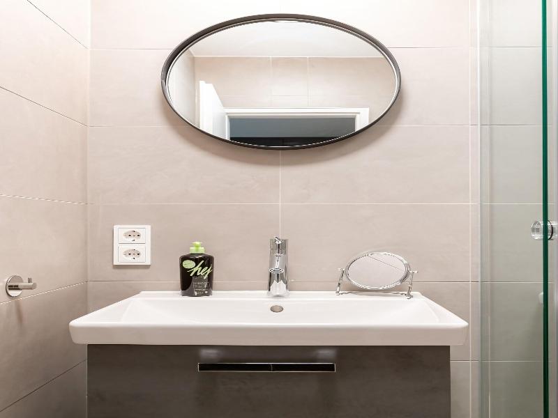 Limehome Berlin Luise Henriette Str image