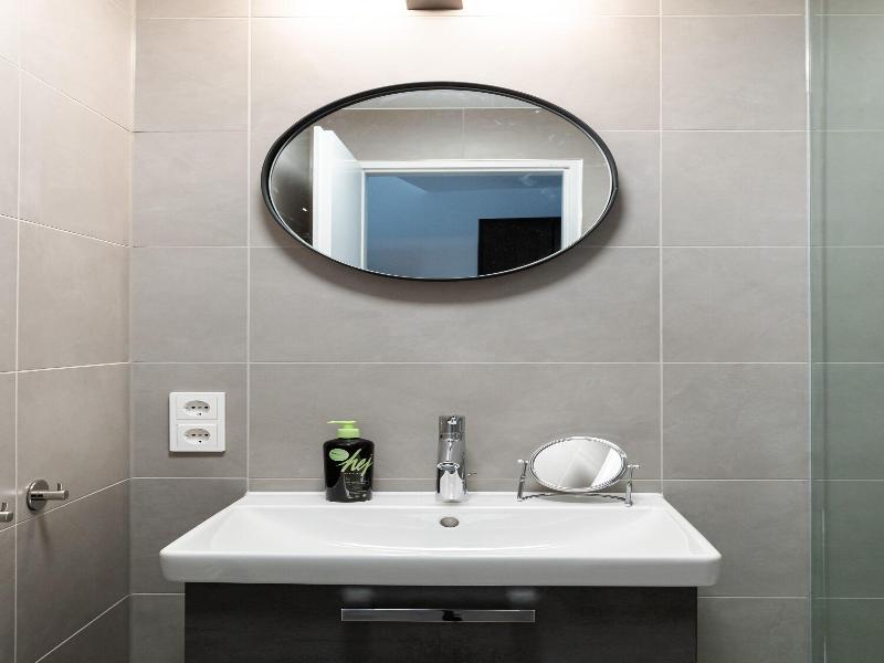 Limehome Berlin Luise Henriette Str image