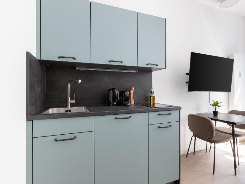 Limehome Berlin Luise Henriette Str image