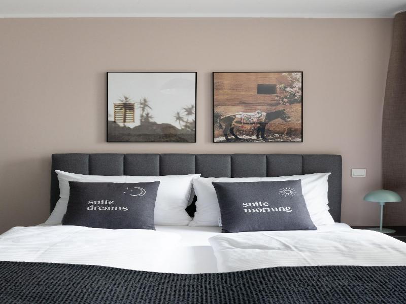Limehome Berlin Luise Henriette Str image