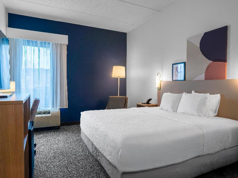 Spark by Hilton Atlanta Kennesaw Town Center image