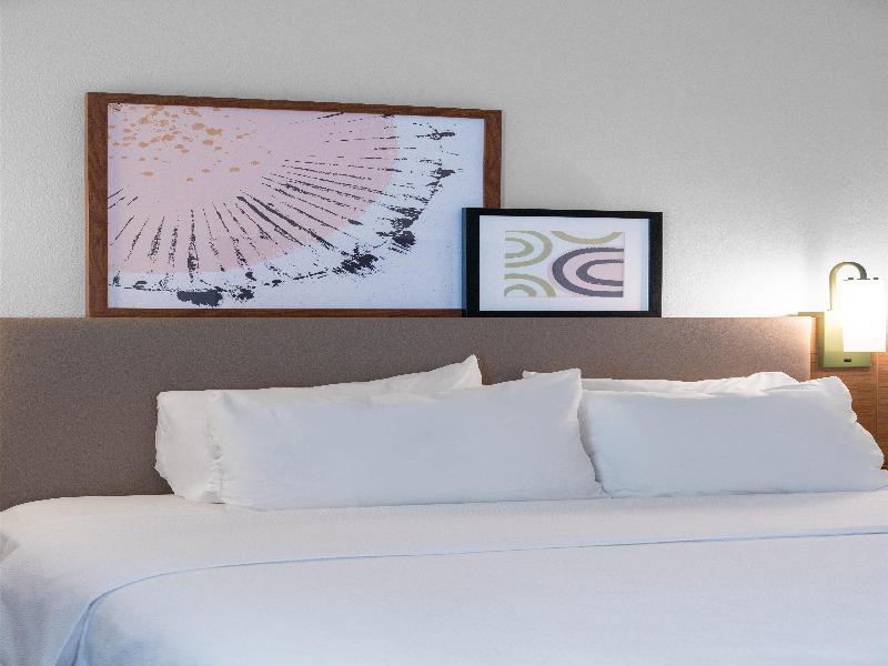 Spark by Hilton Atlanta Kennesaw Town Center image