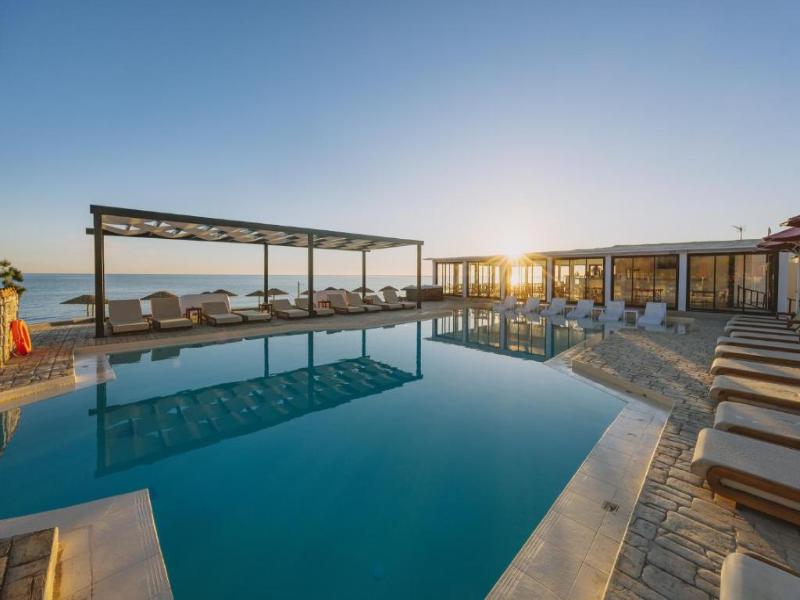 Casa Di Notos Beach Hotel image