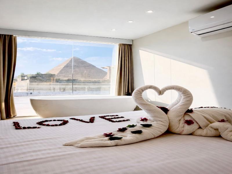 Le Grand Pyramids View & Suites image