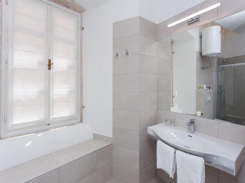 Klarisa Palace Rooms image