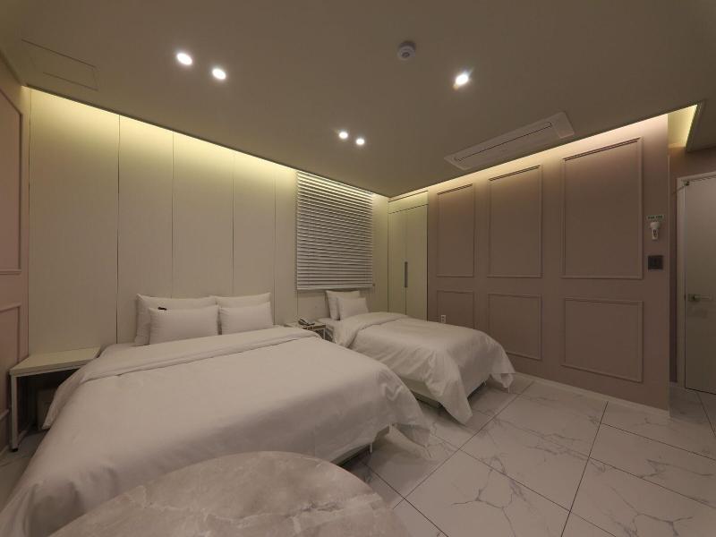 Hotel Browndot Chungjang image