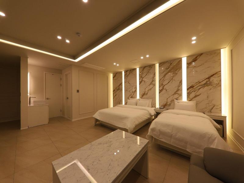 Hotel Browndot Chungjang image