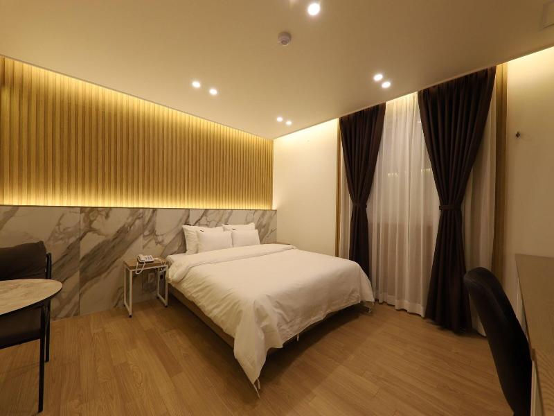 Hotel Browndot Chungjang image