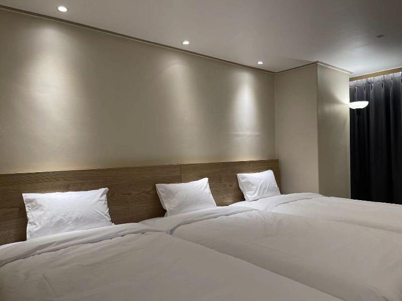 The Garden Hotel image