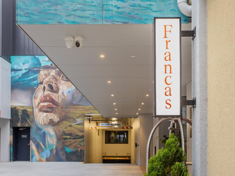 Bayside Geelong Hotel & Apartments image