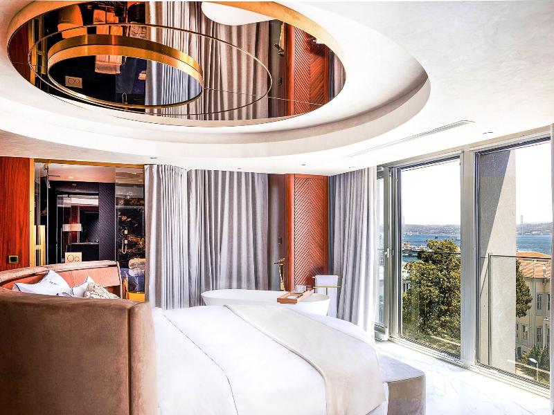 The Maestro Hotel image