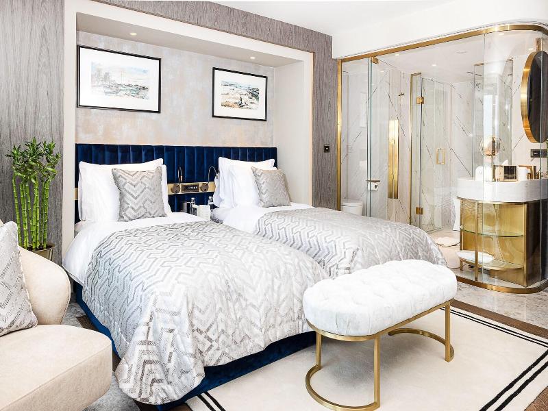 The Maestro Hotel image