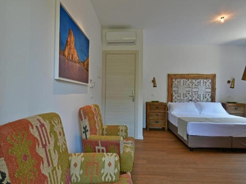 San Anton Hotel image