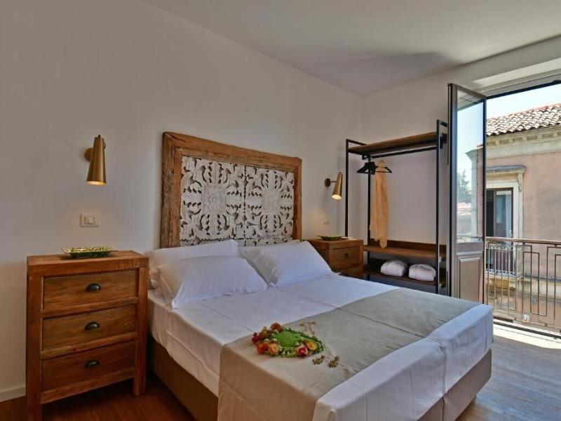 San Anton Hotel image