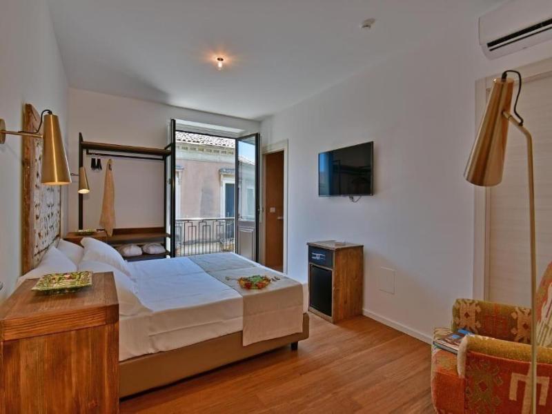 San Anton Hotel image