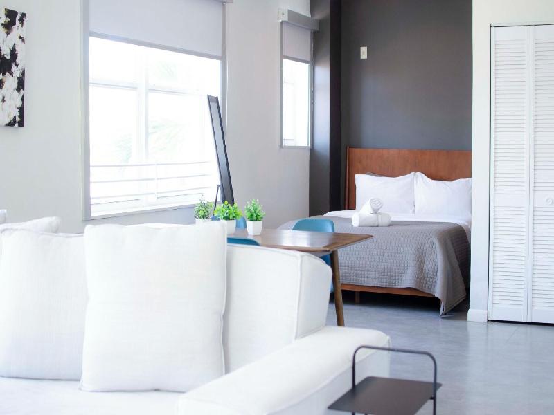 Franklin Suites South Beach image