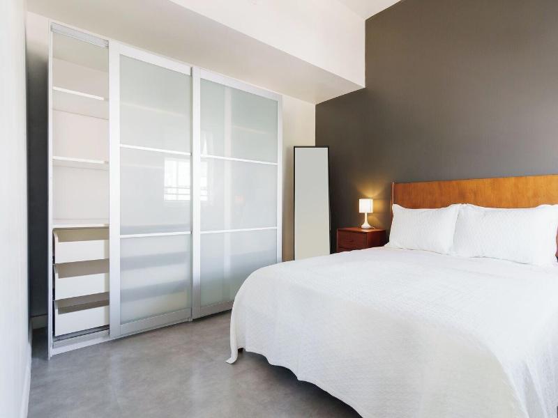 Franklin Suites South Beach image