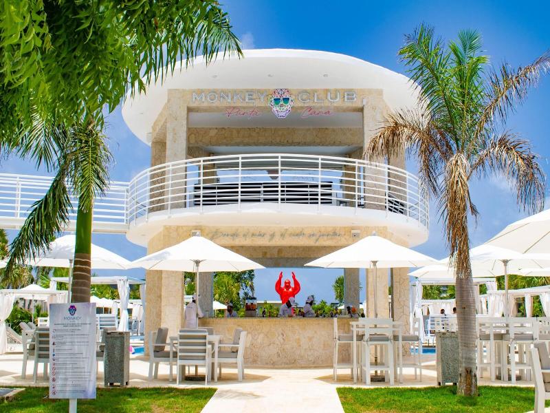 Playa Palmera Beach Resort image