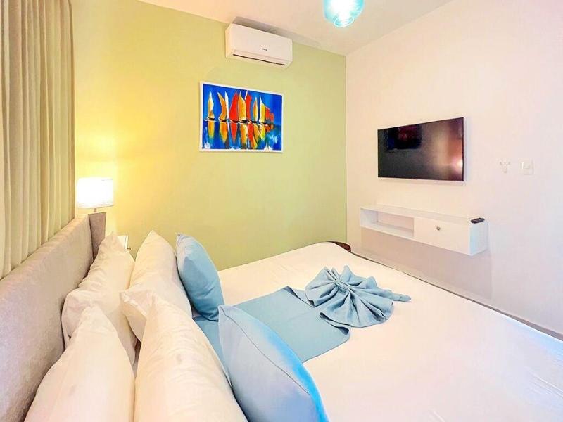 Playa Palmera Beach Resort image