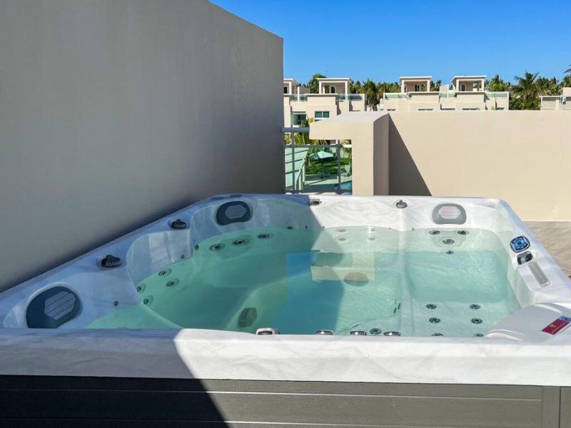 Playa Palmera Beach Resort image