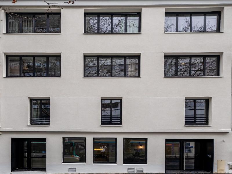Beau M Paris Hostel image