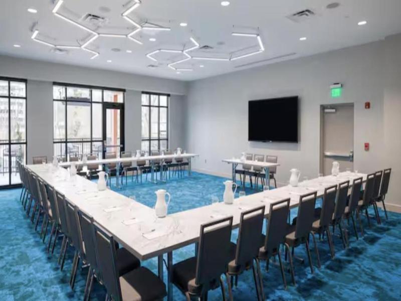 Hilton Garden Inn Vaughan Toronto image