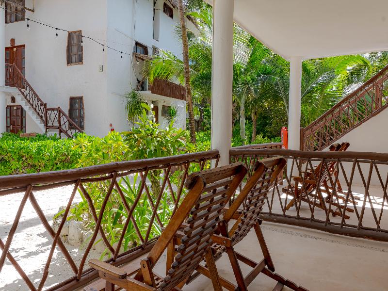 Mía Tulum Beachfront Resort image