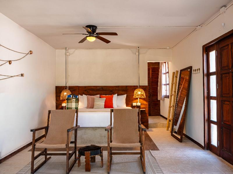 Mía Tulum Beachfront Resort image