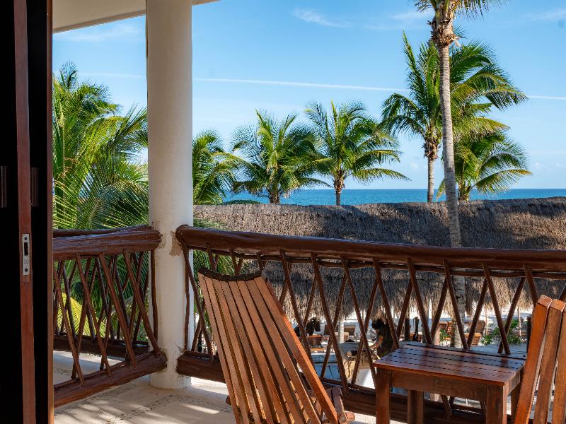 Mía Tulum Beachfront Resort image