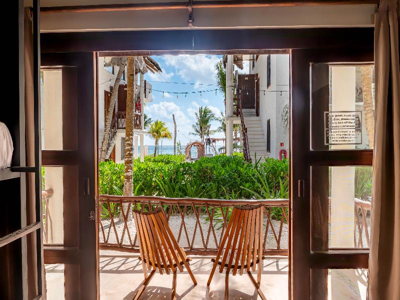 Mía Tulum Beachfront Resort image
