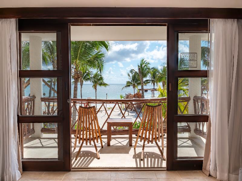 Mía Tulum Beachfront Resort image