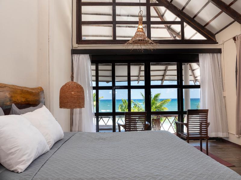Mía Tulum Beachfront Resort image
