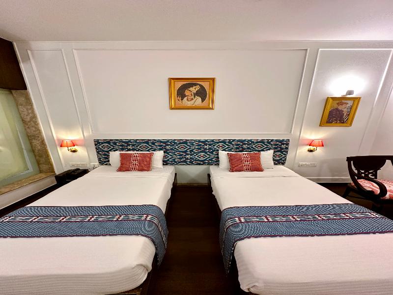 Hotel Atulyaa Taj image