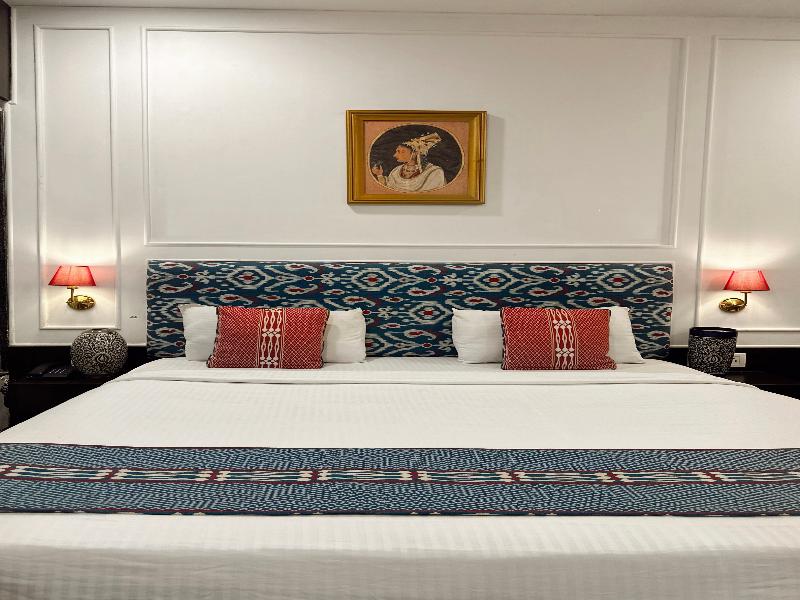 Hotel Atulyaa Taj image