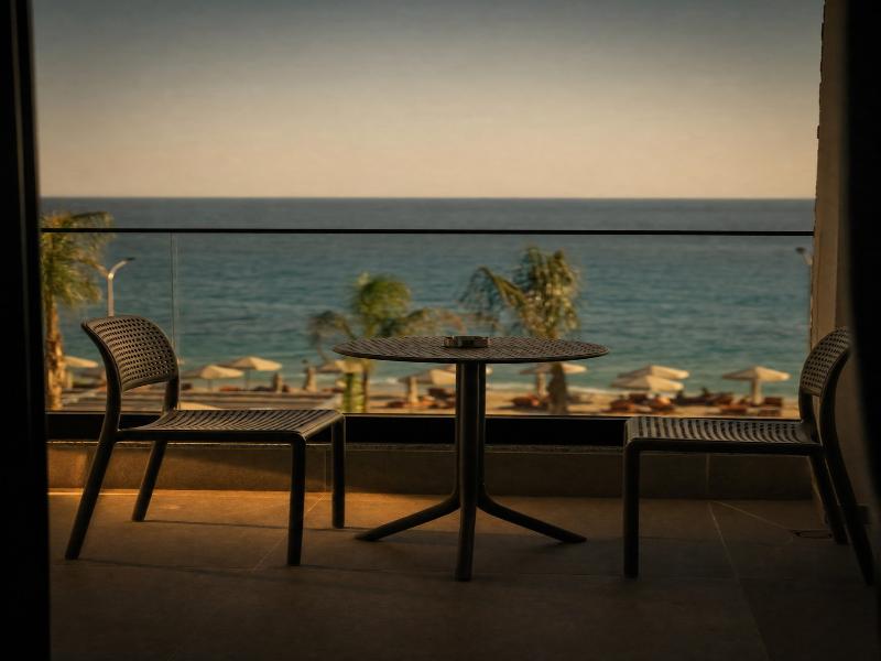 Chaonian Hotel image