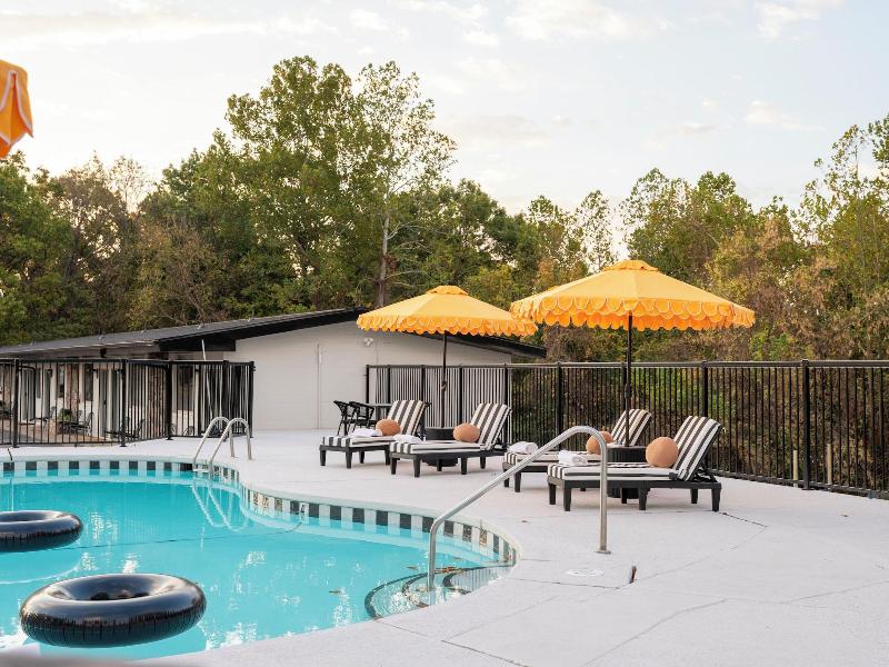 Arka Motel