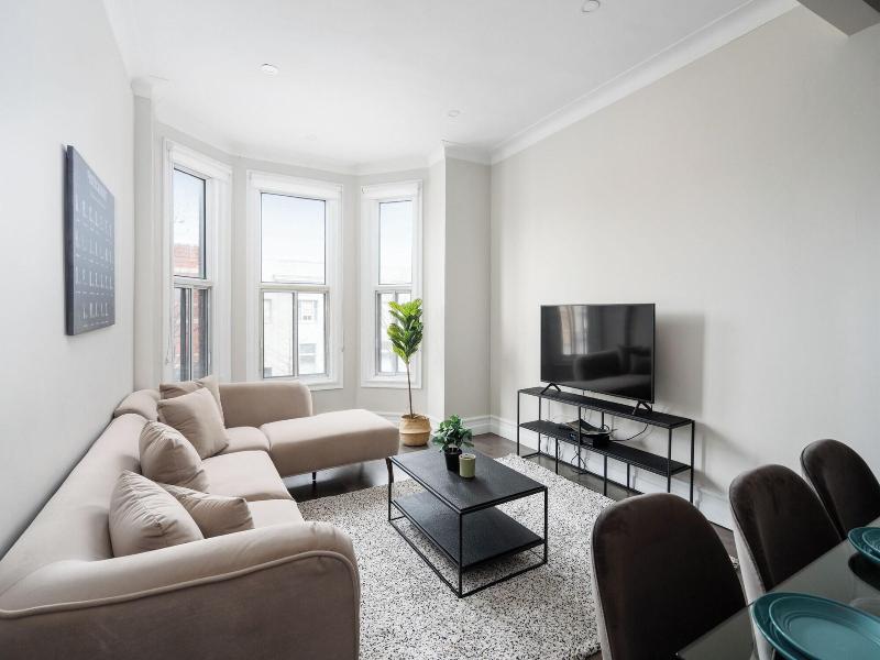 Plateau Prime Residence image