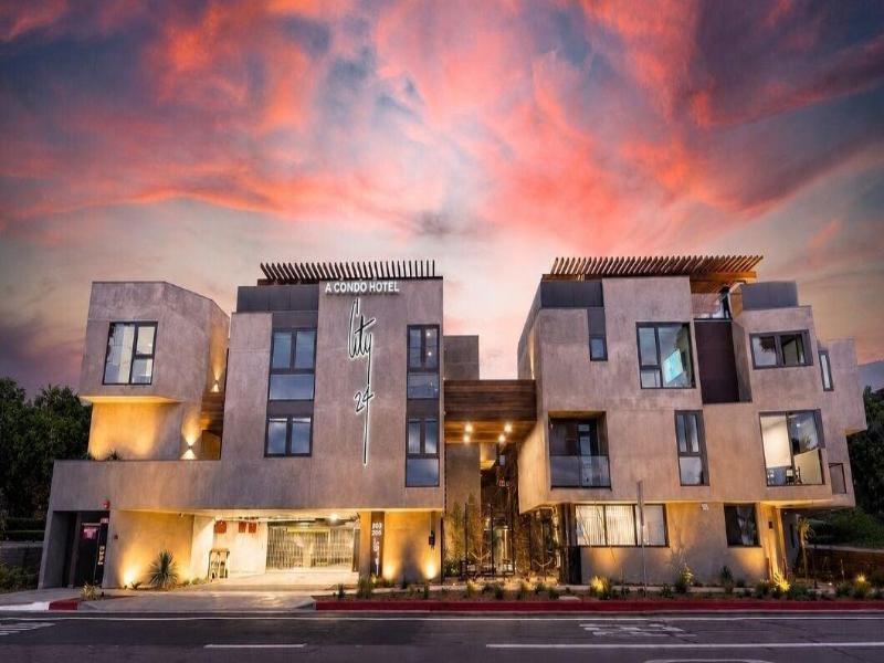 City24 Hotel Little Italy Mission Hills image